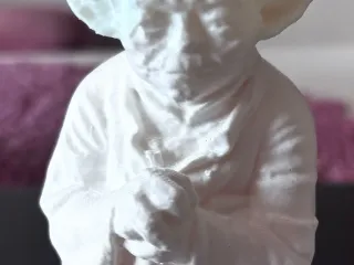 Master yoda sculpture