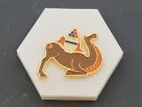 Modular enamel pin display-2
