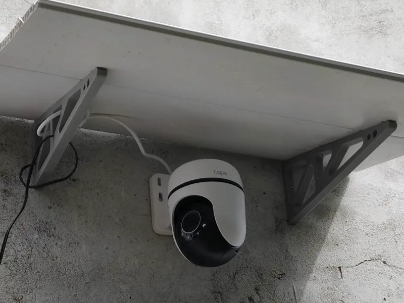 Roof support / Shelf - Soporte de techo / Estante Tapo 510