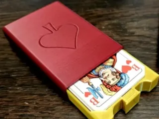 playing card box 
