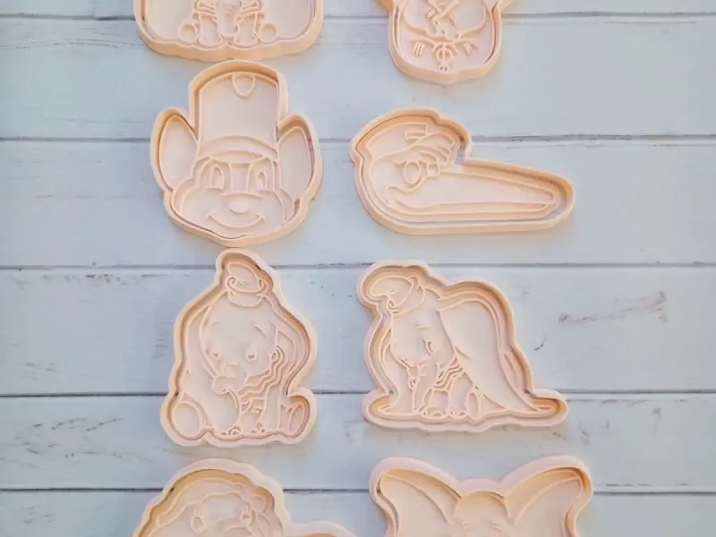 DUMBO CORTANTE DE GALLETAS