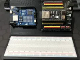 ARDUINO UNO && ESP32 Stand-1