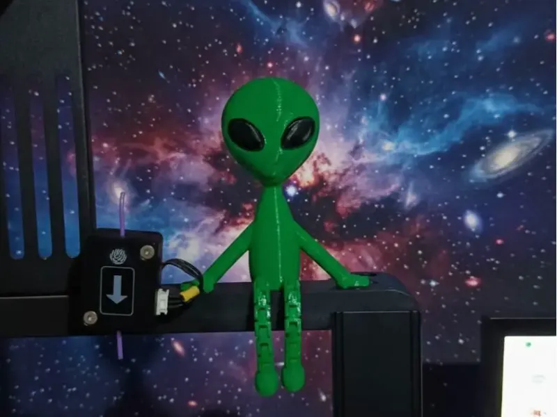 Amigo Alien Articulado