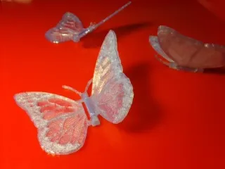 Hinged butterfly