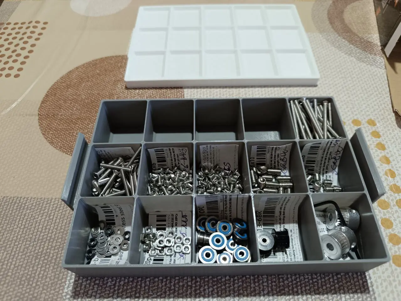 Small parts box with clip-on cap.