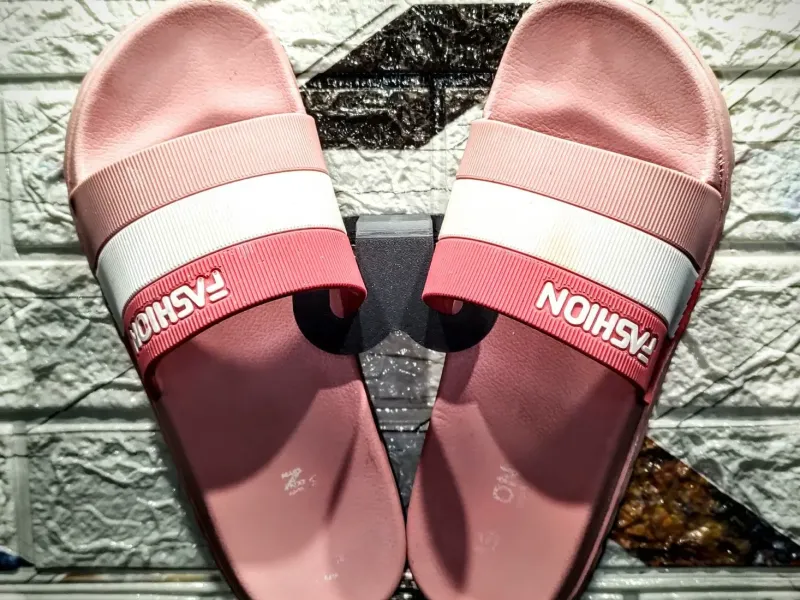Multifunctional Bathroom Slippers Rack