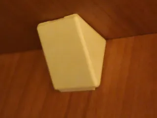 уголок