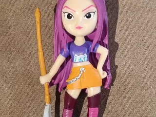 Mira Huntrix