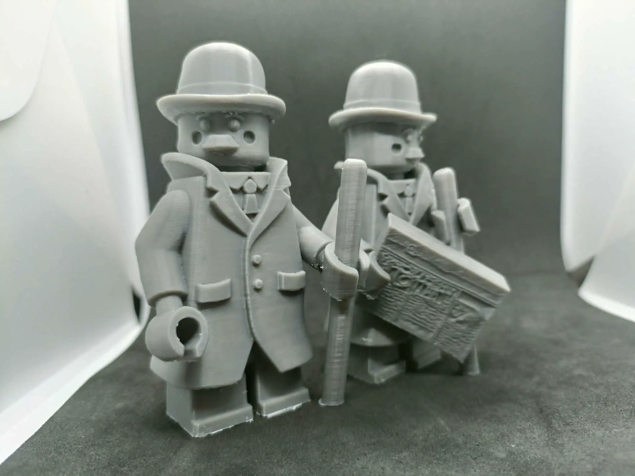 Dupond et Dupont Inspired Legos Style Statue