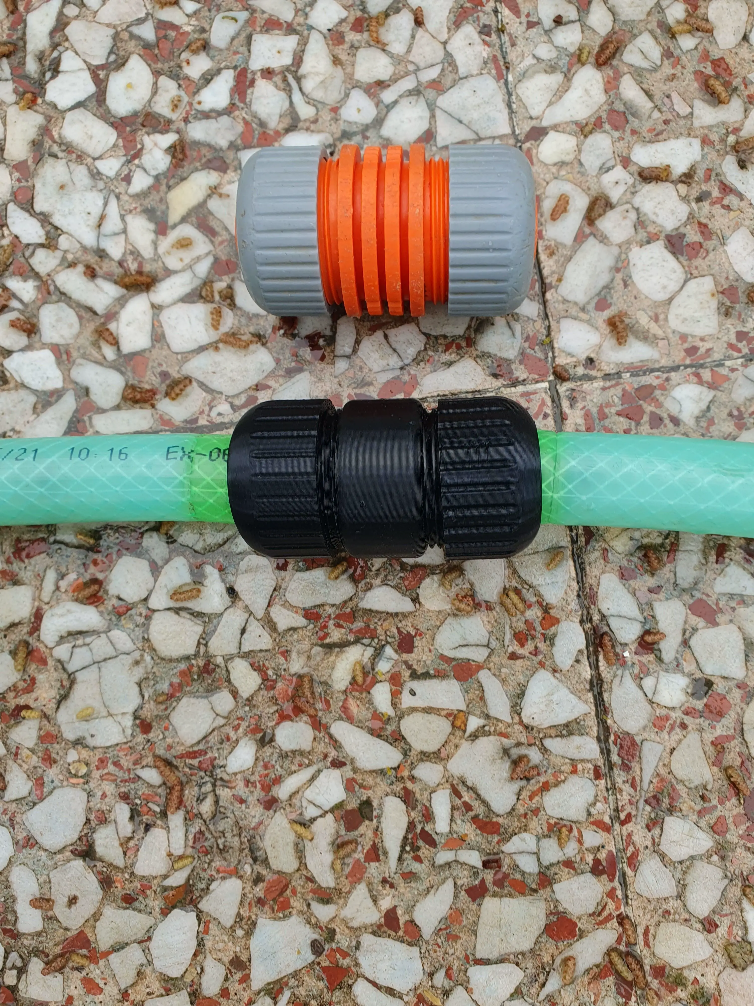 GARDEN HOSE SPLICE ATTACHMENT- WATER HOSE REPAIR KIT