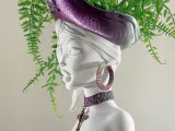 PIRATE QUEEN PLANTER / BUST POT-2