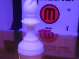COMPLETE STAUNTON CHESS-1