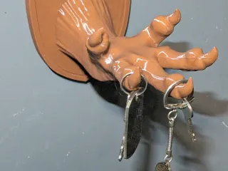 Claw Wall Hook and Key Hanger - Support Free