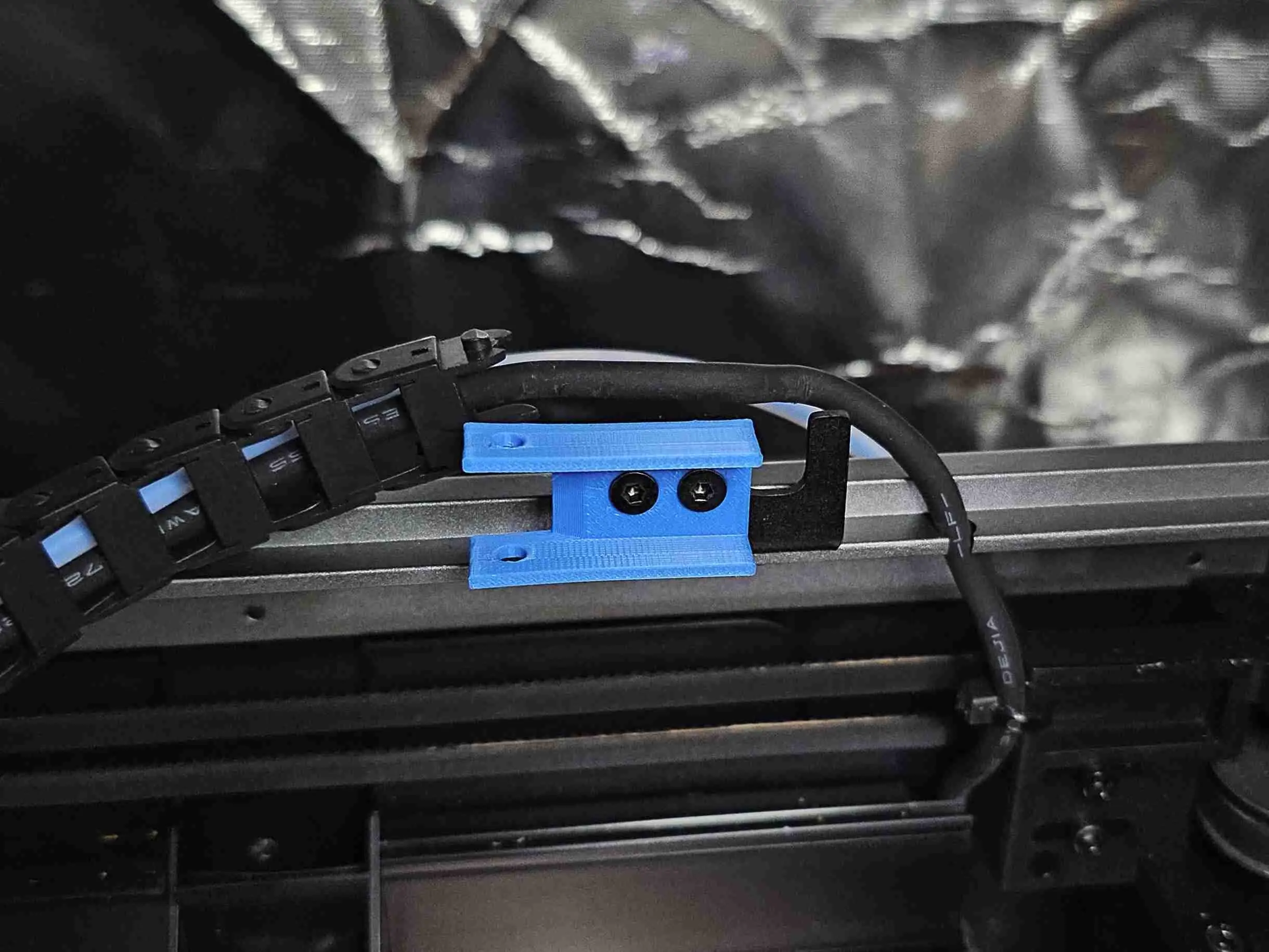 Holder Clip for Creality K1 / K1 Max cable chain