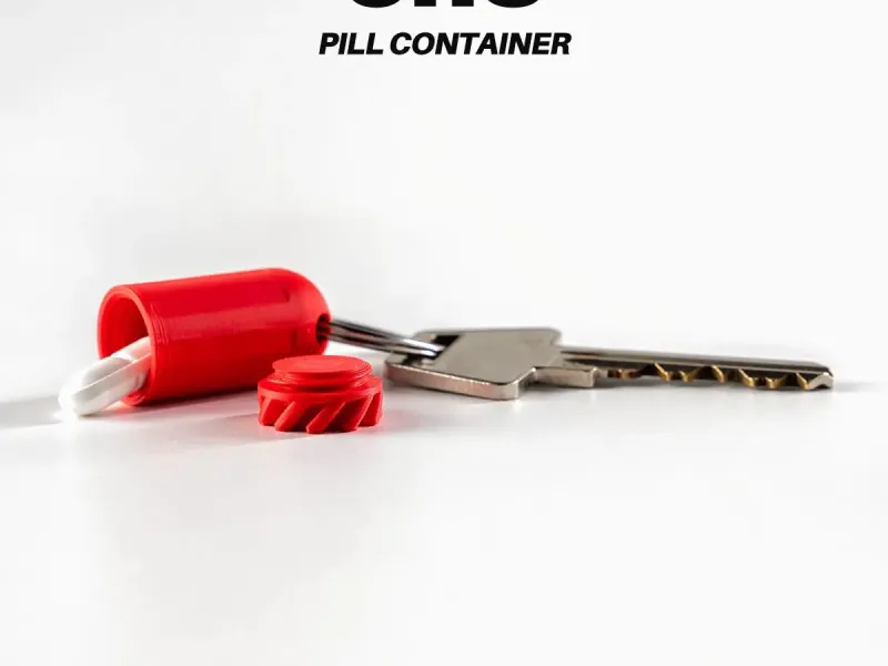 One ⬝ Pill Container