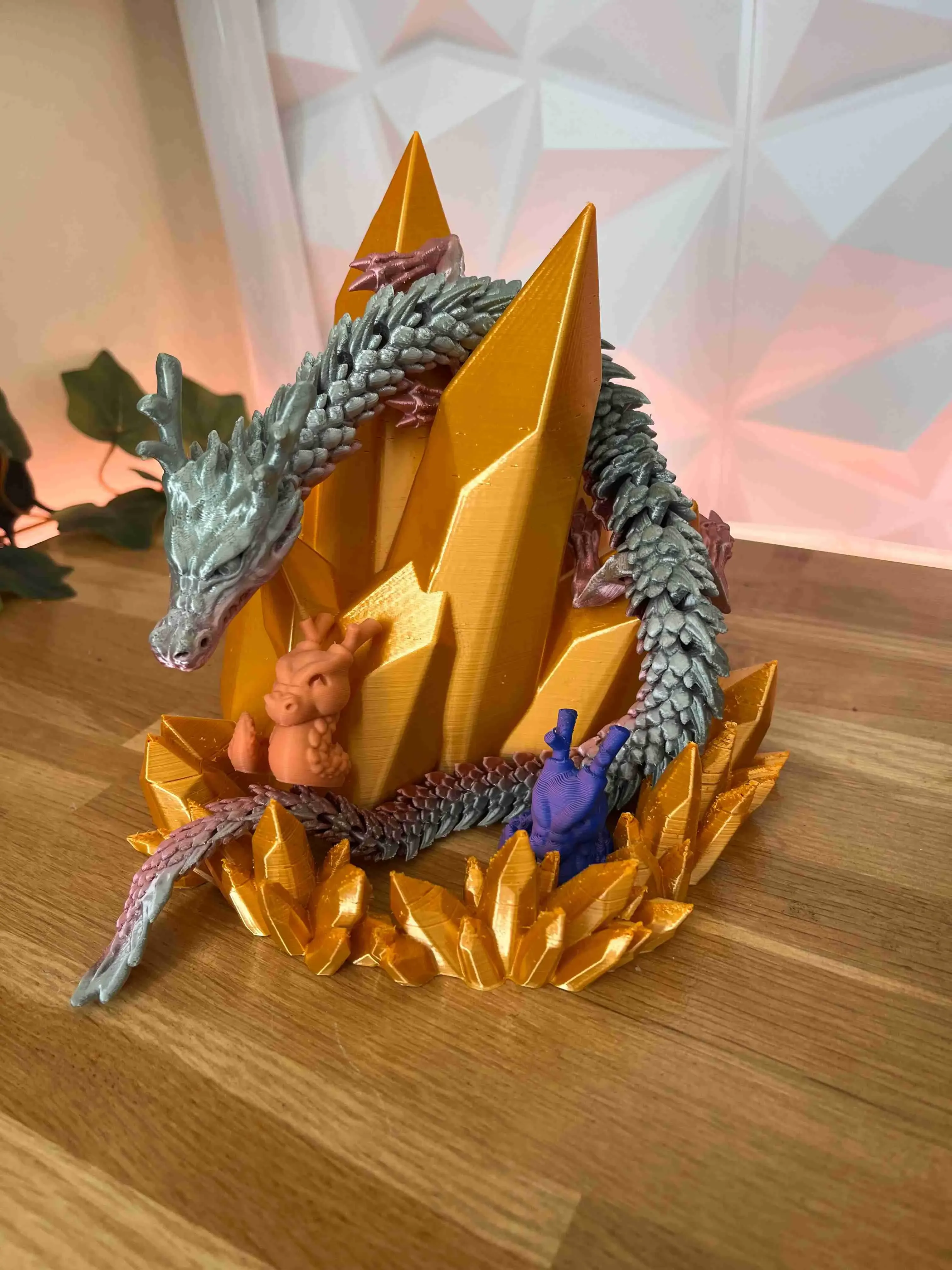 Articulated Dragon Display Stand