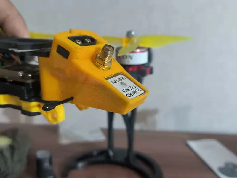 speedybee mario5 крепление GPS, XT60, SMA
