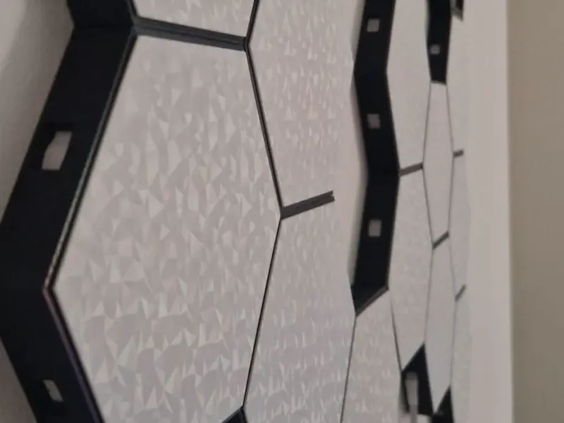 HexaGlow Modular Hexagon Wall Light (No Glue Clip System)