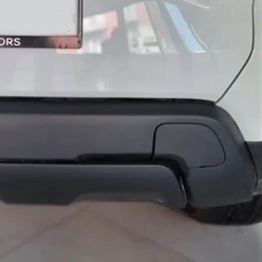 Dacia Duster Tampon Çeki Demir Kapağı (Rear Bumper)