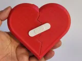 broken heart box-4