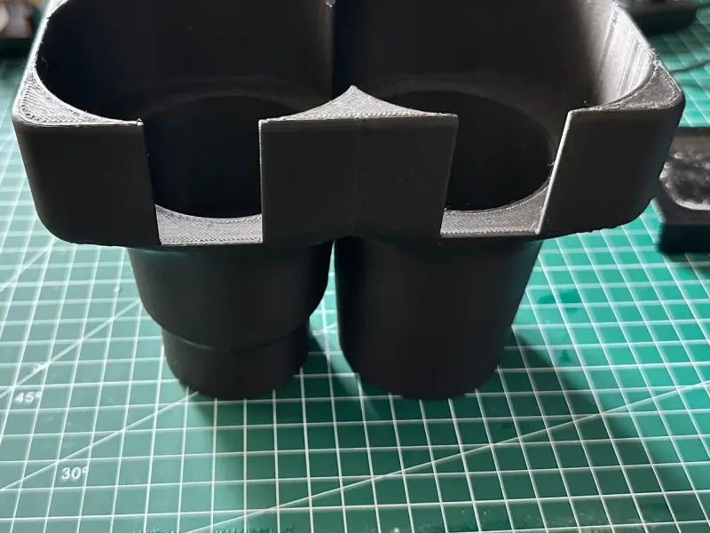 Cup holder for seat leon 5f