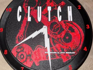 clutch clock