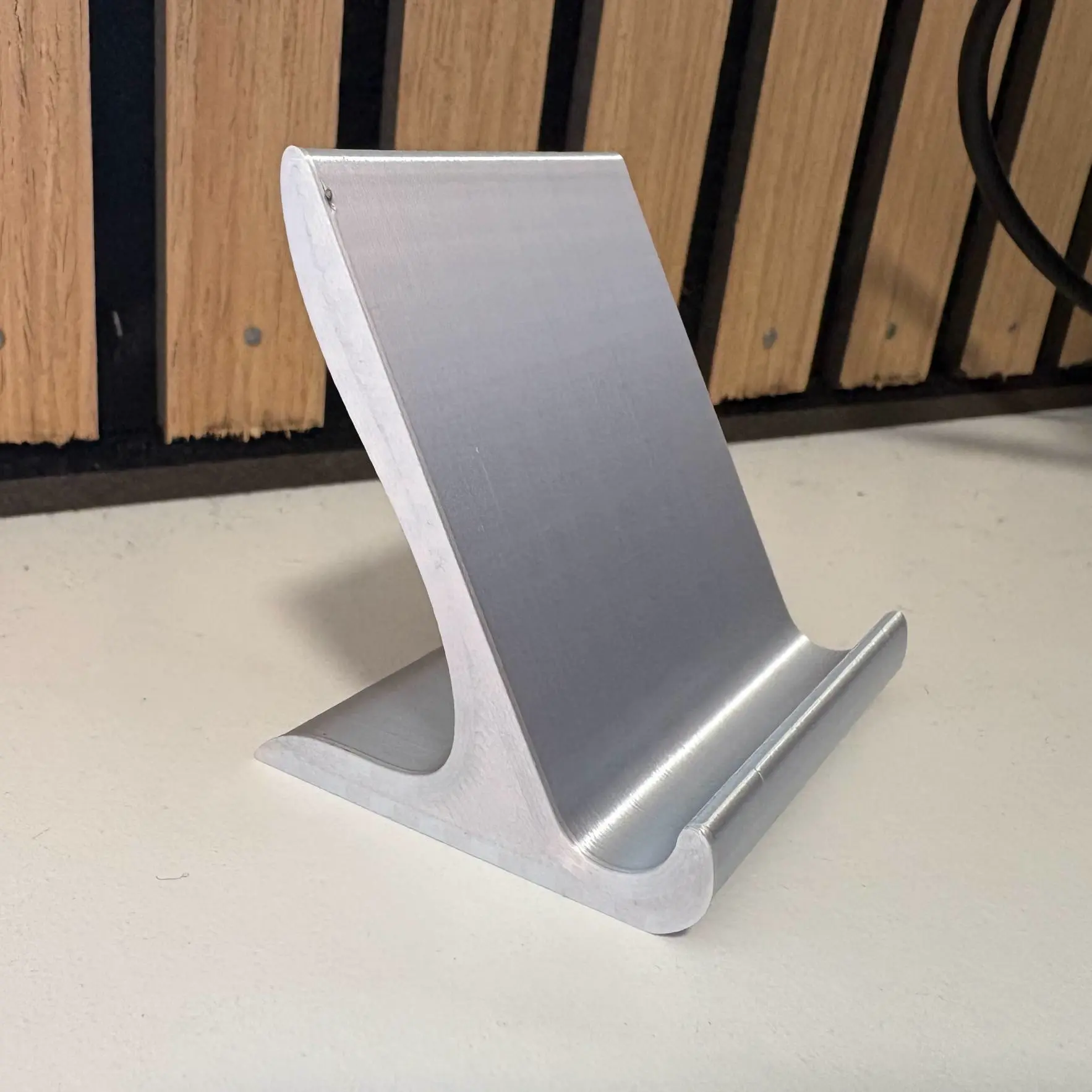 Simple phone stand
