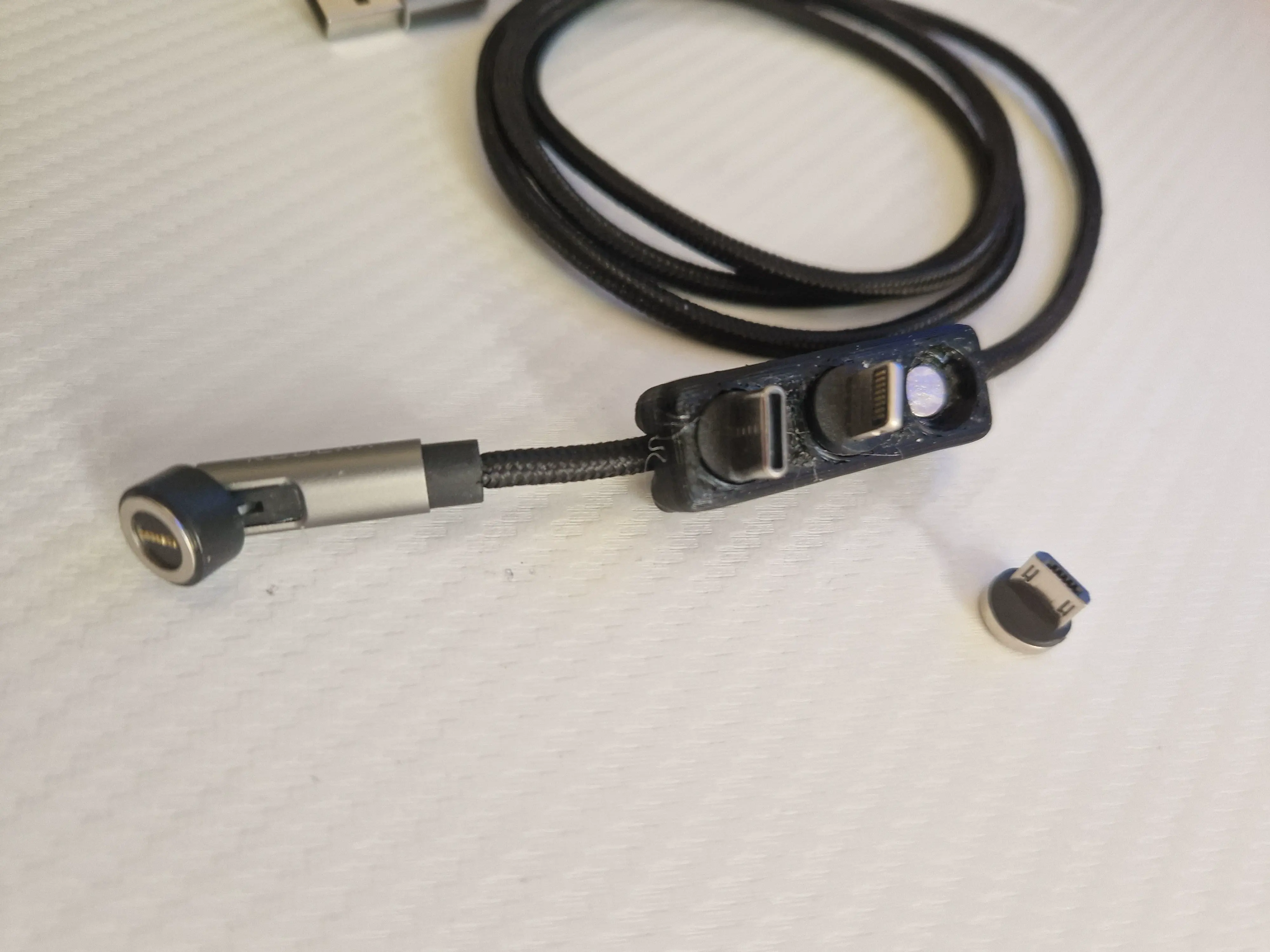 USB-Kabel Clip für magnetischen Adapter