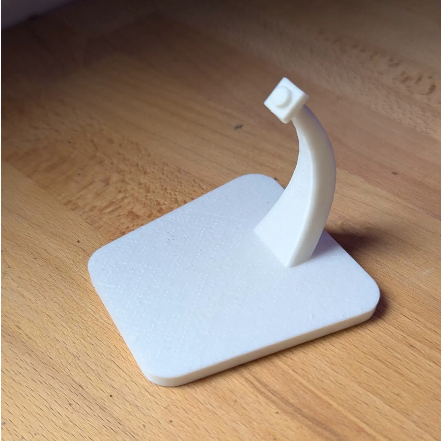 Small lego display stand