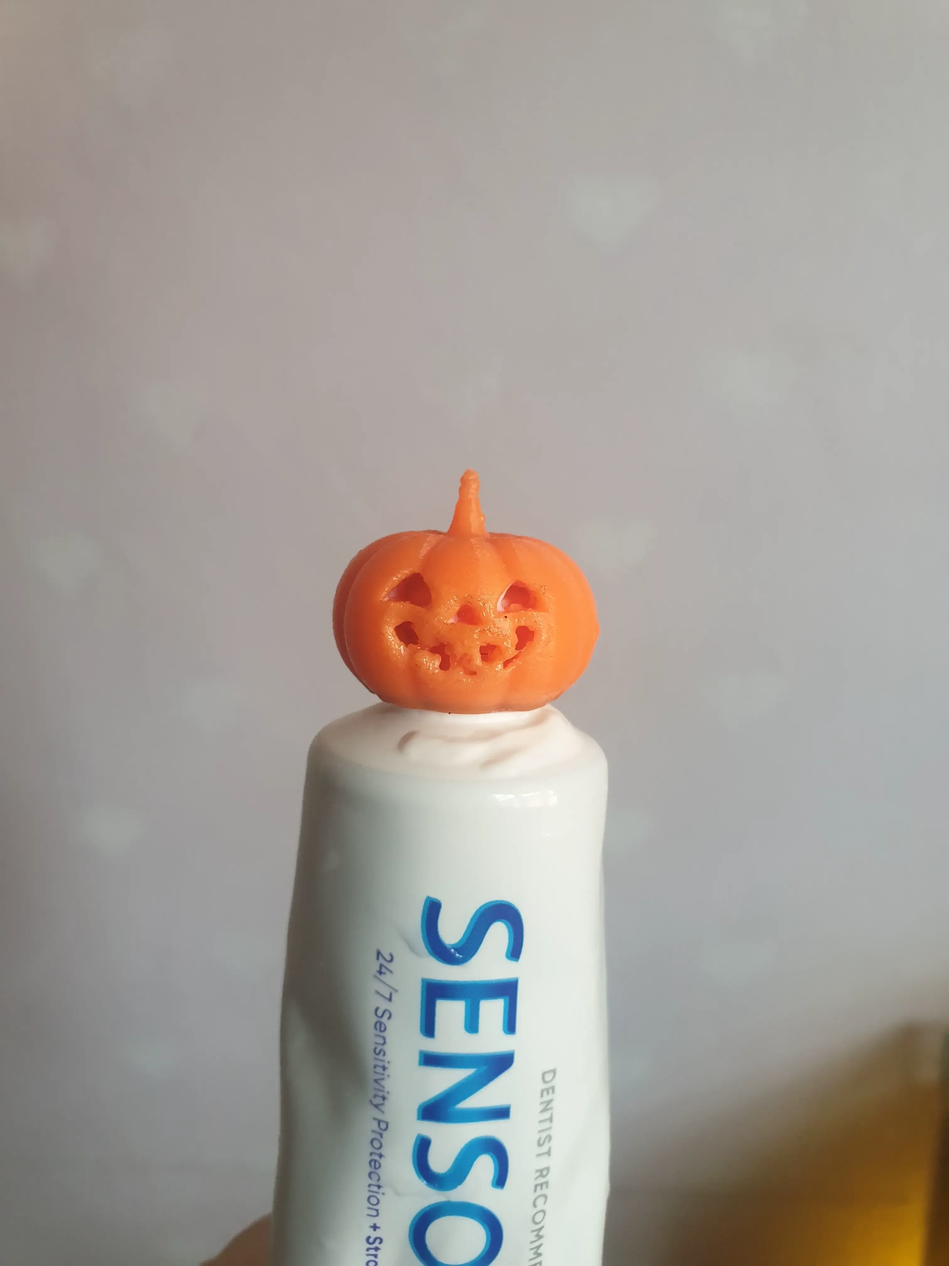 Halloween Pumpkin Toothpaste Topper