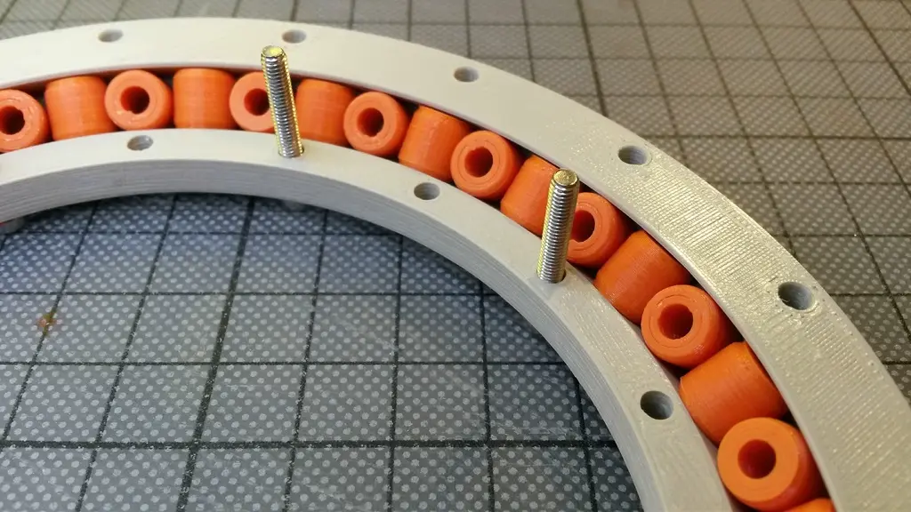 Cuscinetti di rotazione, progettazione parametrica con Fusion 360