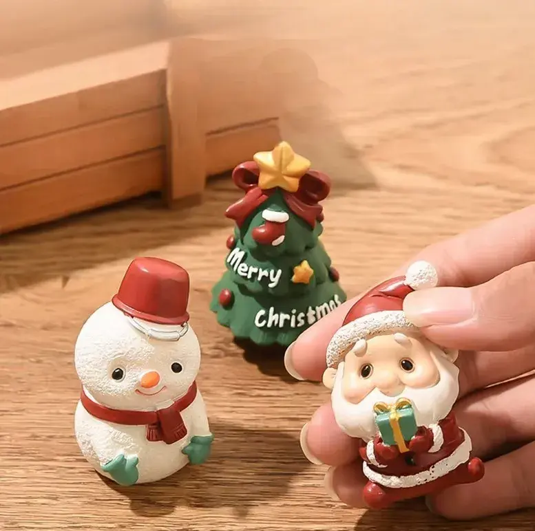 Christmas Decoration Kit - Charming Santa Claus, Snowman and