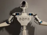 Nova Desktop (V2) AI Humanoid Desktop Companion-1