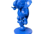 Funny circus elephant-4