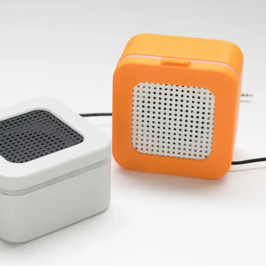 Cube Speaker