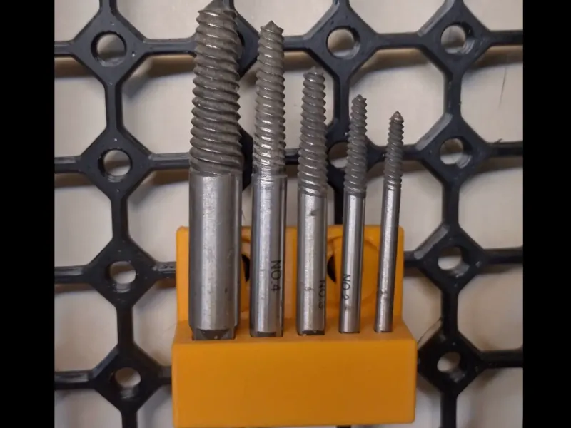 Multiboard Holder for Screw Extractor Set
