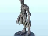 Alien with big hands and feets 2 - miniatures sci-fi science-0