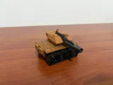 TANK MINIATURE LEOPARD 2-2