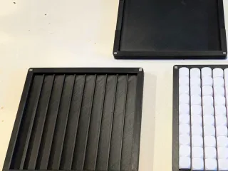 100 d6 16mm Dicebox; stackable