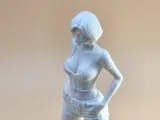 Stehende sinnliche Frau-4