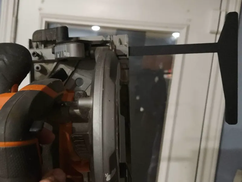 RIDGID Circular Saw Edge Guide