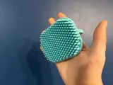 Cat brush-masage-1