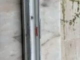 Leaky aluminum windows-2
