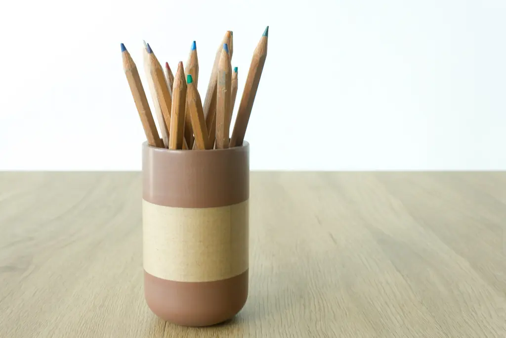 Pen Holder