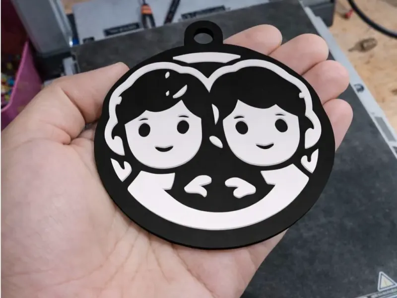 keychain the zodiac geminis