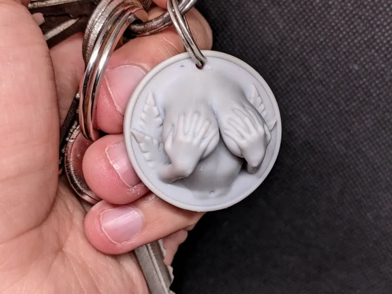 Keychain Feminine Essence Pendant 02