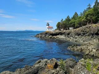 Lime Kiln Lighthouse