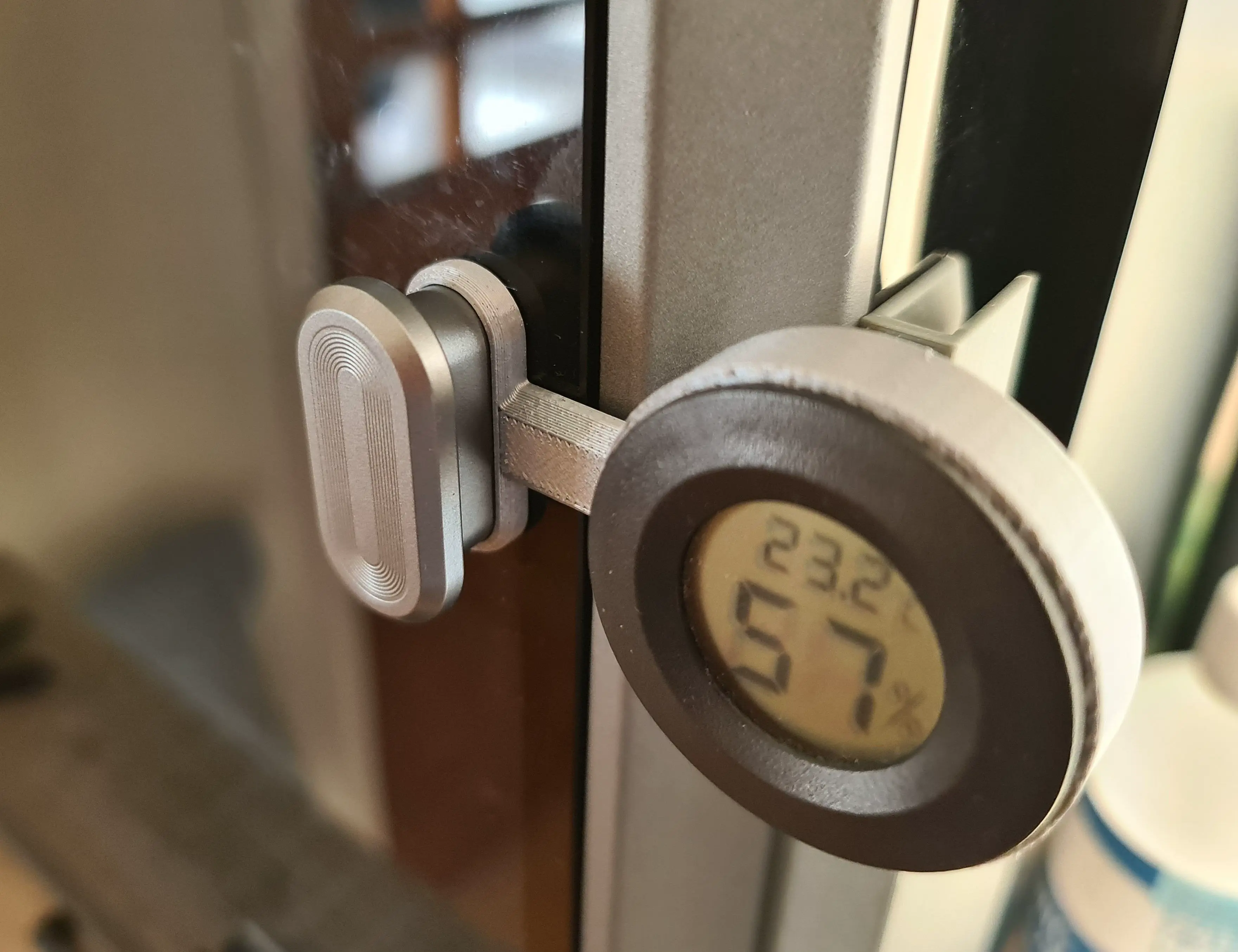 K1 and K1 Max Hygrometer Humidity Meter Door Handle Mount