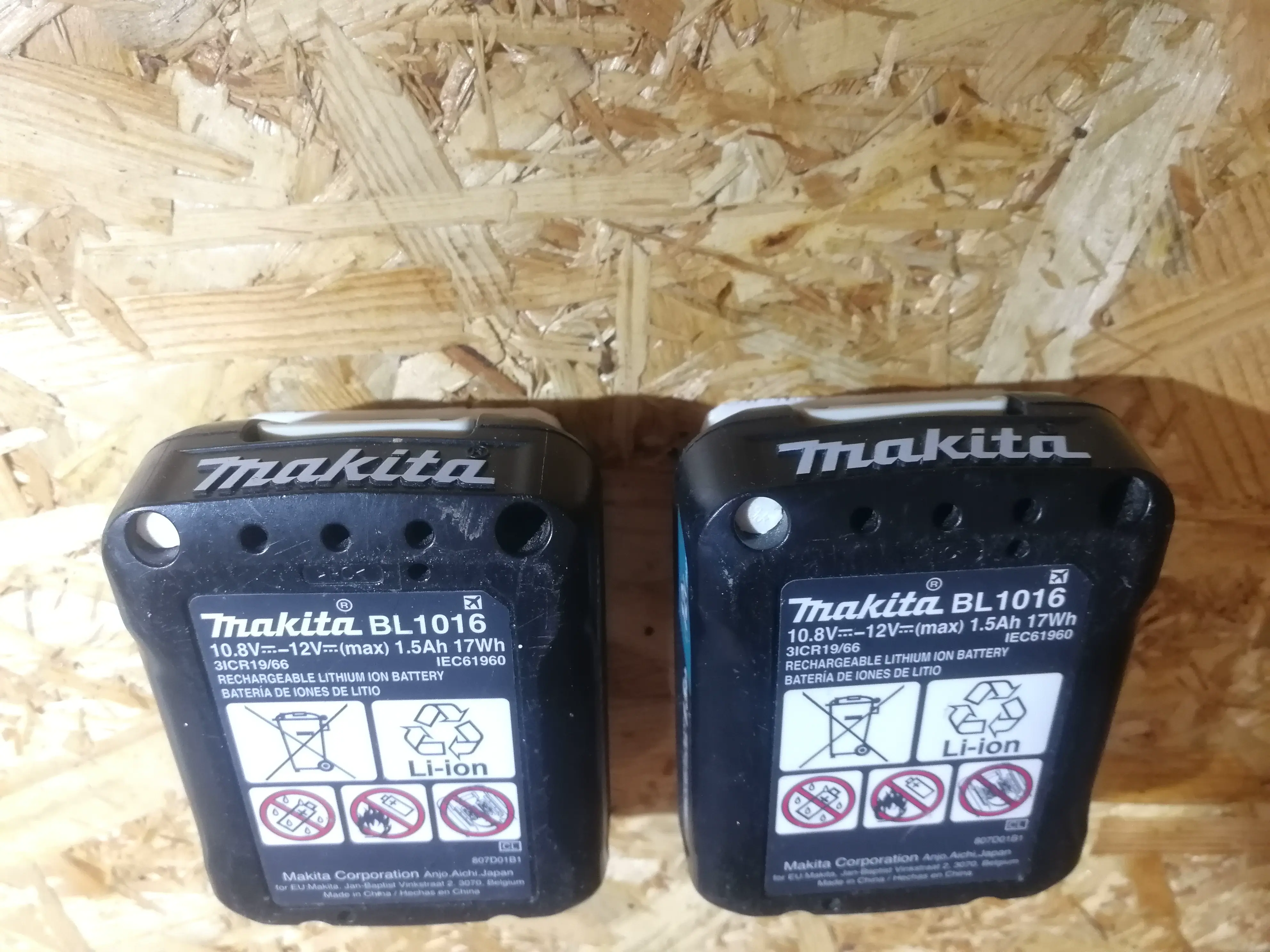 bosch and makita battery wall mount holders