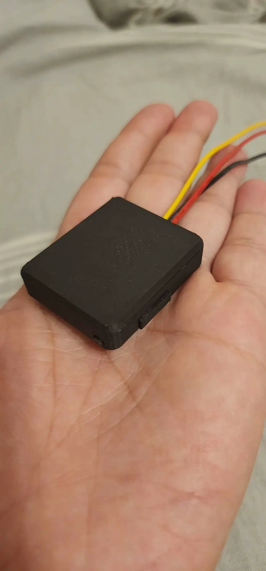 Tiny "ESP8266 D1 mini" case with button